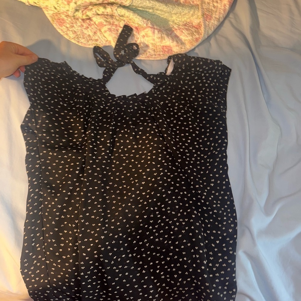 LC Lauren Conrad Black and White Sleeveless Top